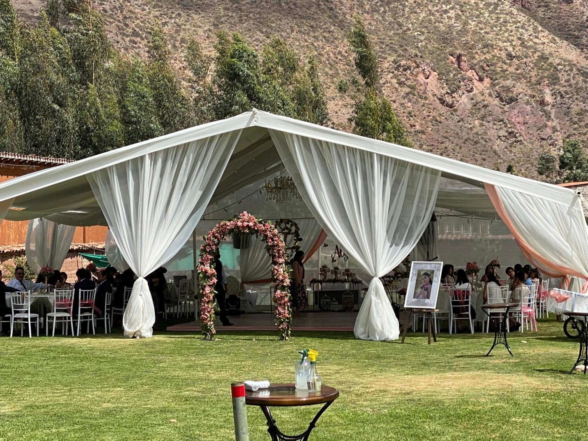 Hotel Lizzy Wasi Urubamba Esterno foto