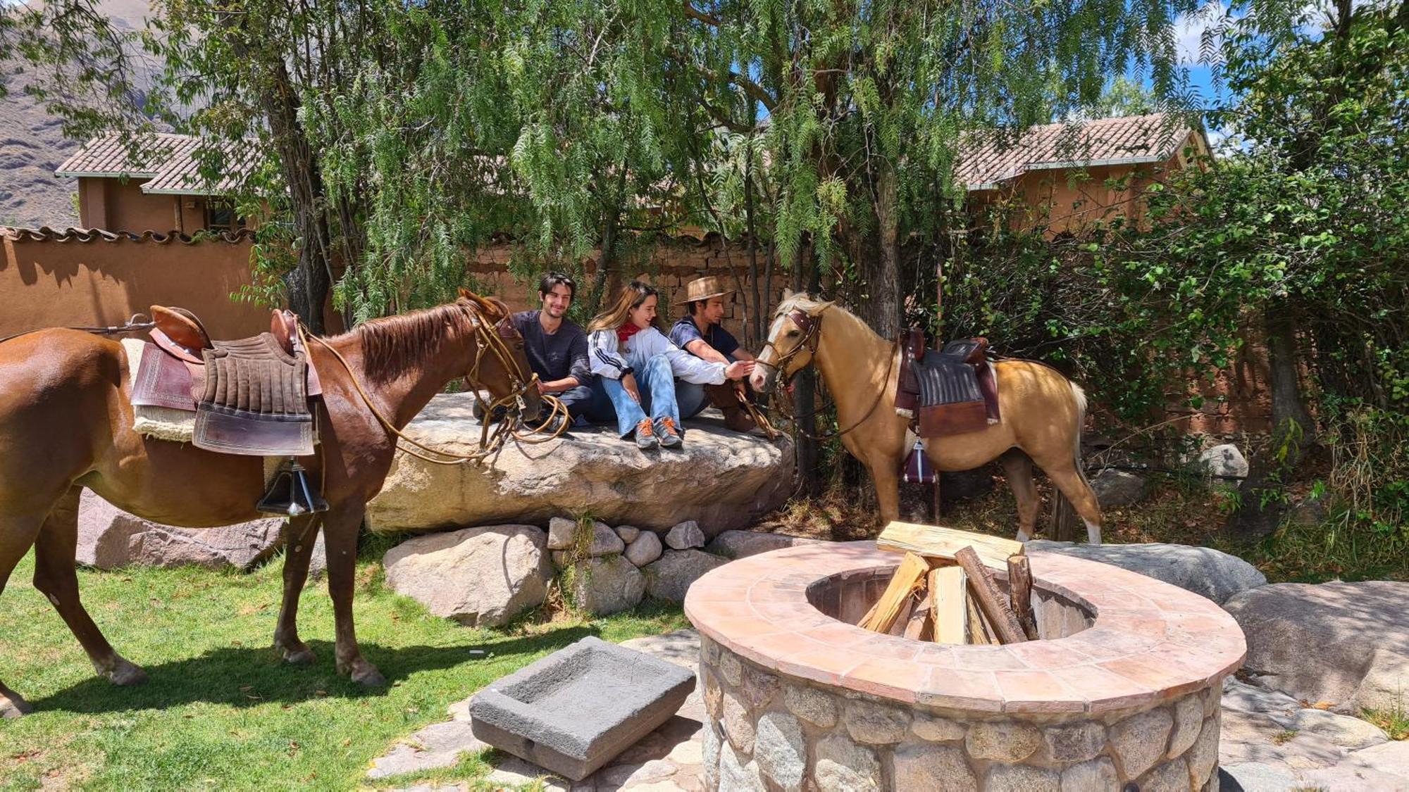 Hotel Lizzy Wasi Urubamba Esterno foto
